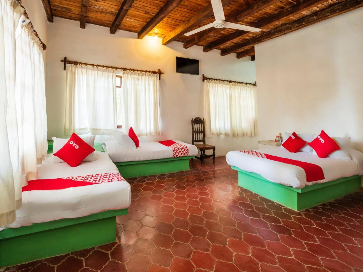 Oyo Hotel Sands Barra de Navidad Dış mekan fotoğraf