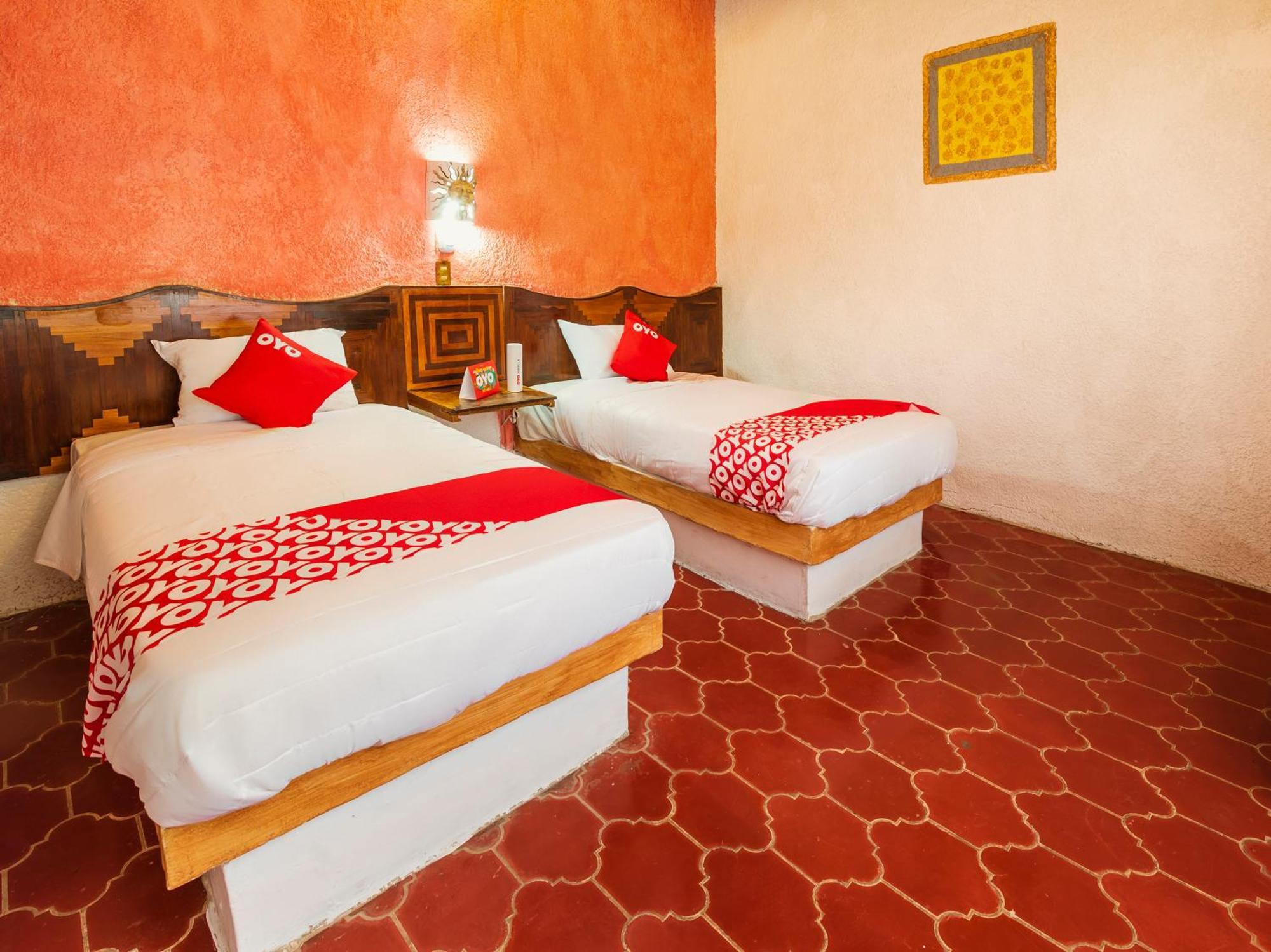 Oyo Hotel Sands Barra de Navidad Dış mekan fotoğraf